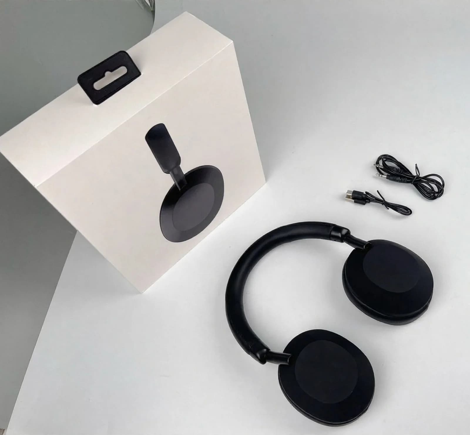 Auriculares Bluetooth Inalámbricos Circumaurales con Cancelación Activa de Ruido Estéreo