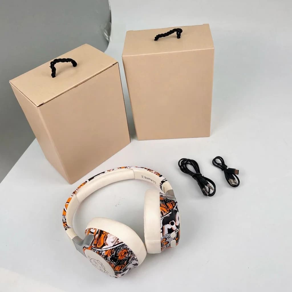 Auriculares Inalámbricos Circumaurales Graffiti con Radio FM y Larga Duración de Batería